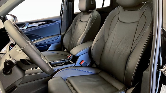 Volkswagen Tiguan 8 of 13