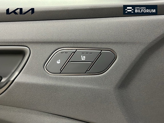 Kia EV5 16 of 16