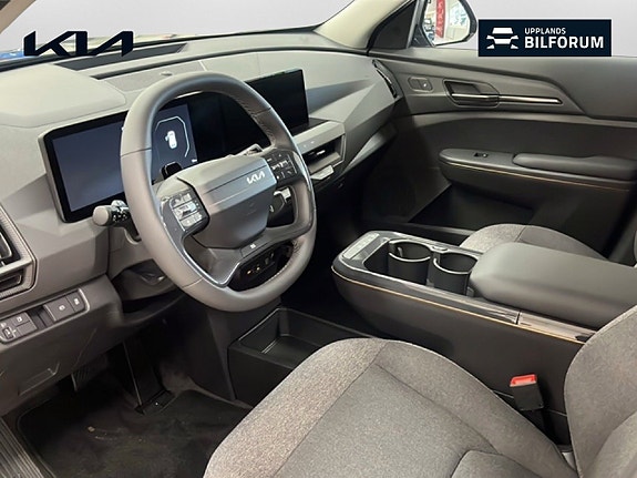 Kia EV5 8 of 16