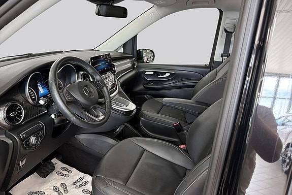 Mercedes-Benz V250 d 8 of 14