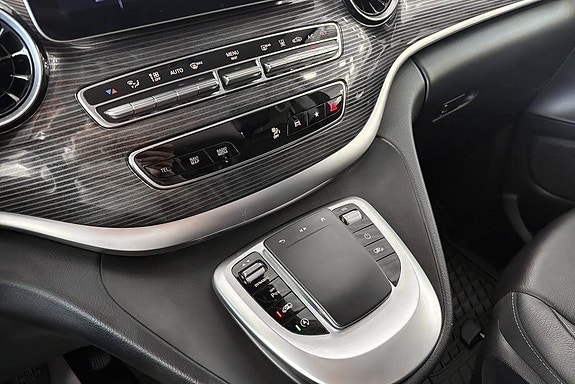 Mercedes-Benz V250 d 12 of 14