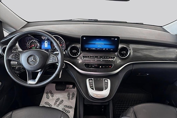 Mercedes-Benz V250 d 7 of 14