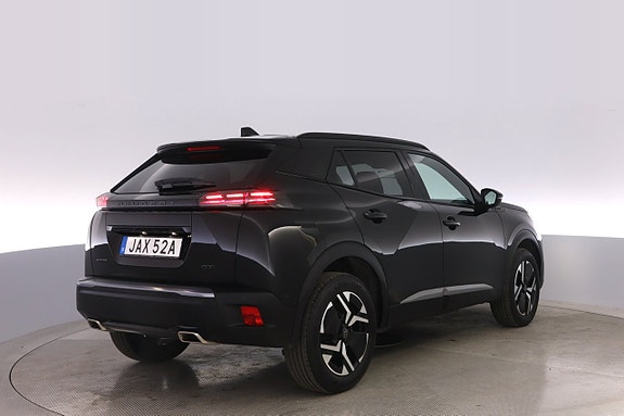 Peugeot 2008 4 of 5