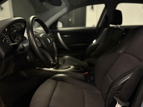 BMW 120 7 of 19
