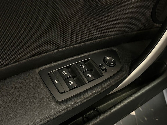 BMW 120 17 of 19