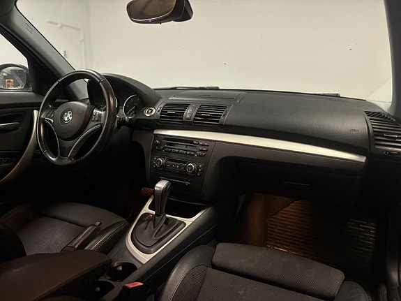 BMW 120 9 of 19