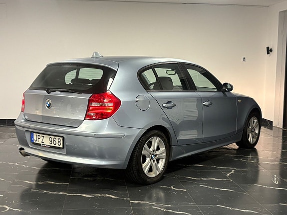 BMW 120 6 of 19