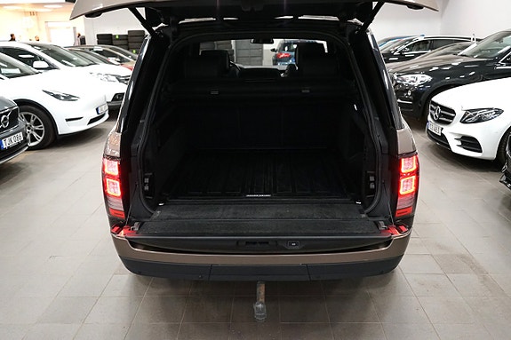 Land Rover Range Rover 10 of 23