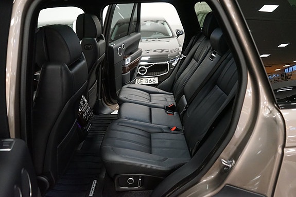 Land Rover Range Rover 4 of 5
