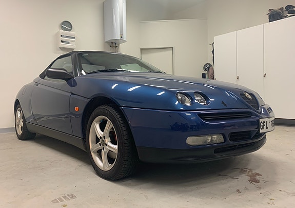 Alfa Romeo Spider 5 of 5