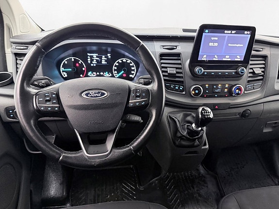 Ford Transit Custom 17 of 25