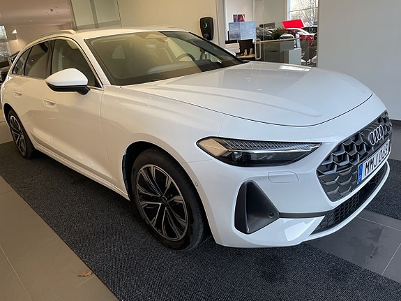 Audi A5 2 of 7