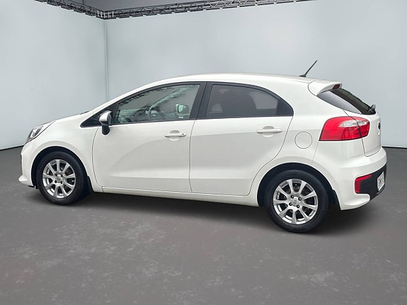 Kia Rio 3 of 5