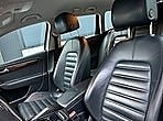 Volkswagen Passat Alltrack 17 of 19