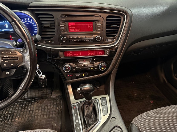Kia Optima 17 of 25