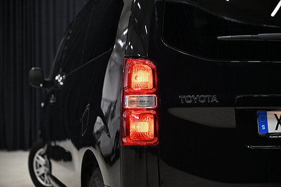 Toyota Proace Verso 5 of 5