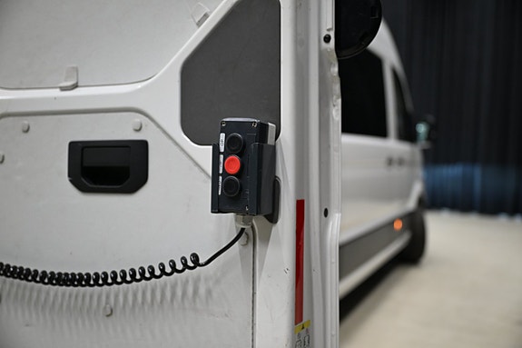Volkswagen Crafter 9 of 29