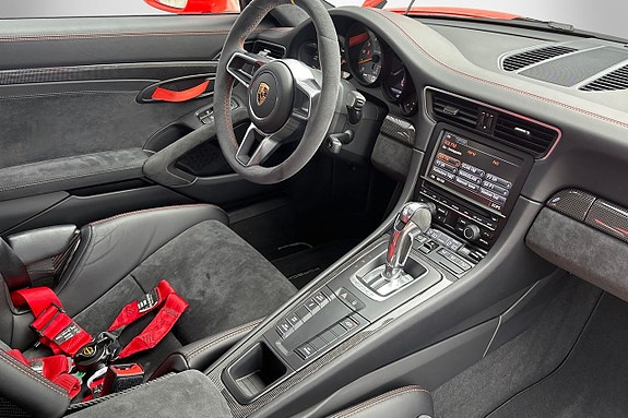 Porsche 911 20 of 30