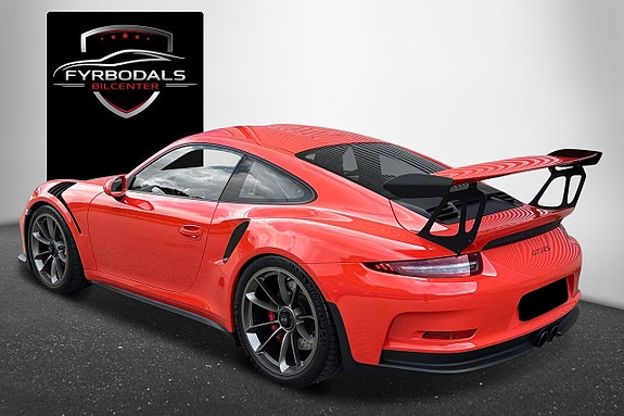 Porsche 911 14 of 30