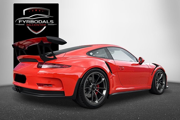 Porsche 911 3 of 5