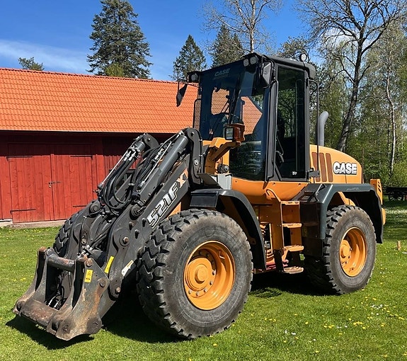 CASE 521 F