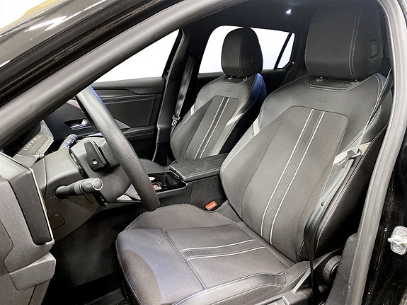 Opel Astra 4 of 5