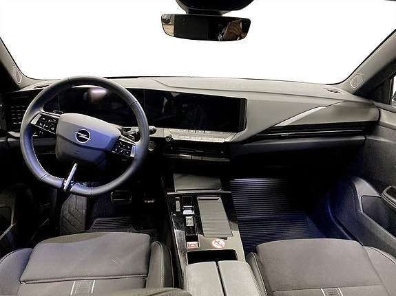 Opel Astra 6 of 18