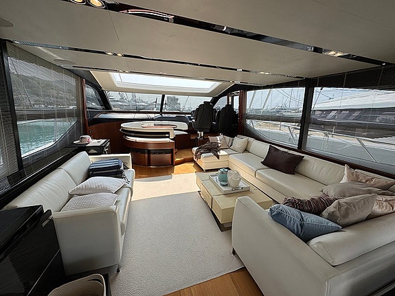 Princess S72 3 of 11