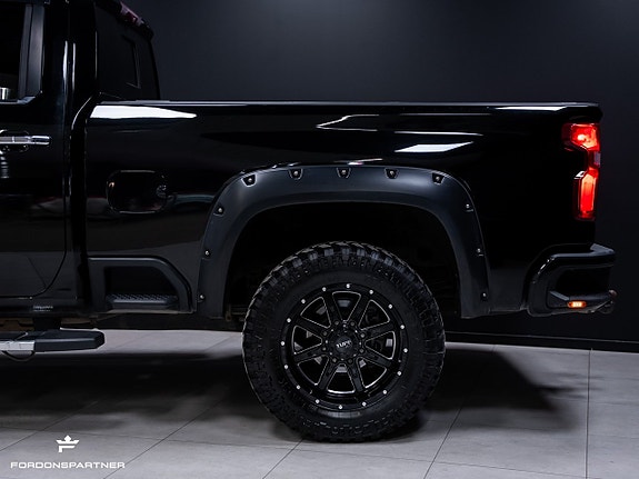 Chevrolet Silverado 2500 5 of 29