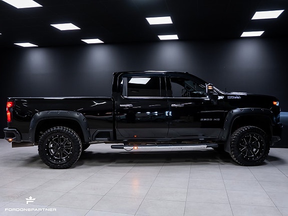Chevrolet Silverado 2500 7 of 29