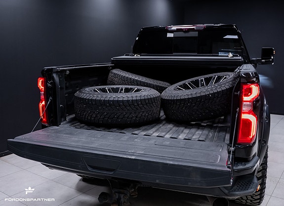 Chevrolet Silverado 2500 11 of 29