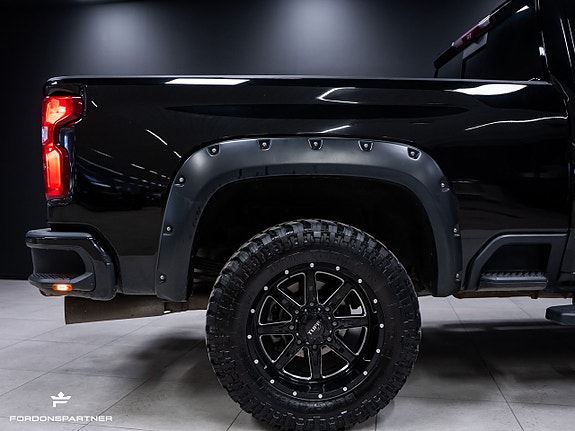 Chevrolet Silverado 2500 9 of 29
