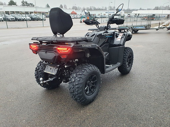 CFMOTO Cforce 520 lång. Traktorreggad 5 of 9