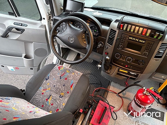 Buss - Mercedes-Benz, Sprinter 5-T, 516 CDI 17 of 30