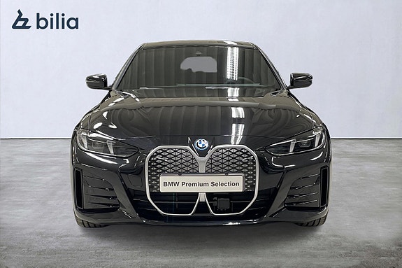 BMW i4 5 of 17