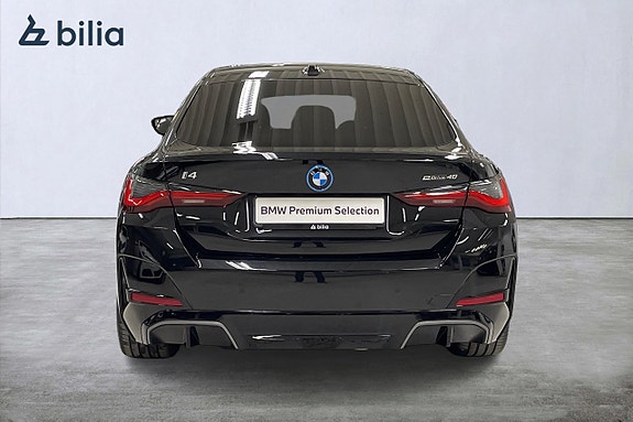 BMW i4 4 of 17