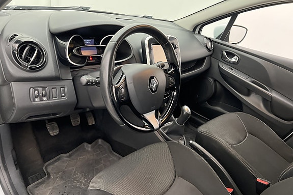 Renault Clio 17 of 26