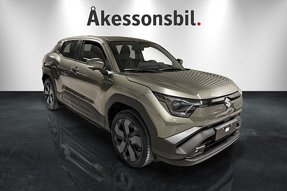 Suzuki eVitara 3 of 5
