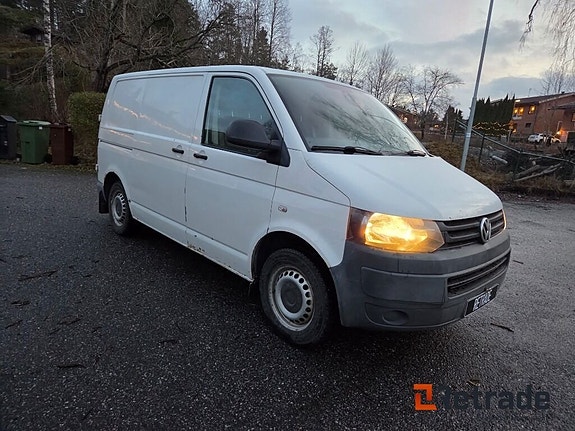 Volkswagen Transporter 2 of 5