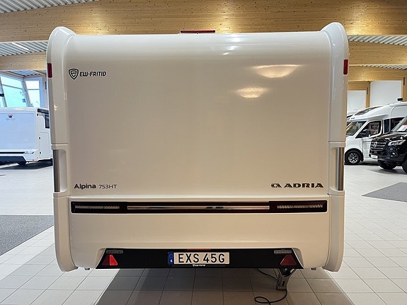 Adria ALPINA 753 HT (ALDE+AC+Mover+Frontkök+Ugn+Micro) 4 of 30