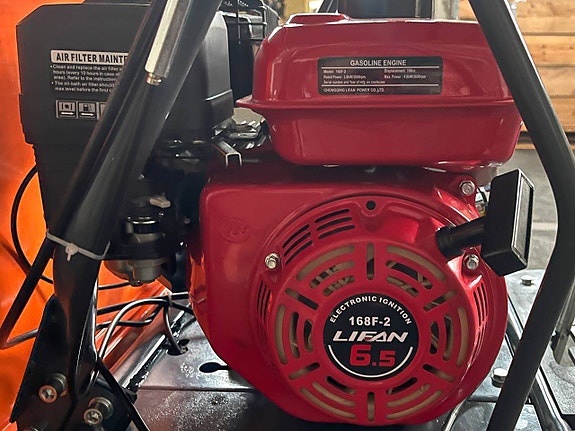 DELEKS® MD-500FL Bältdriven skottkärra med Lifan-motor 11 of 12