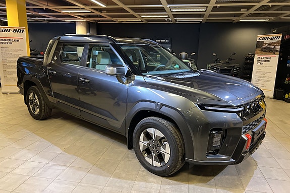 KGM Musso EV 2 of 5