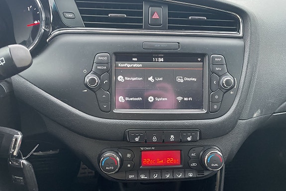 Kia Ceed 10 of 17
