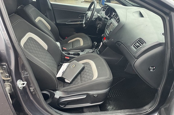 Kia Ceed 15 of 17