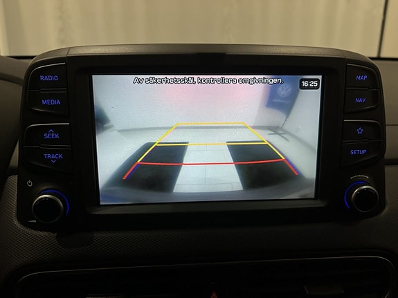 Hyundai Kona 19 of 26