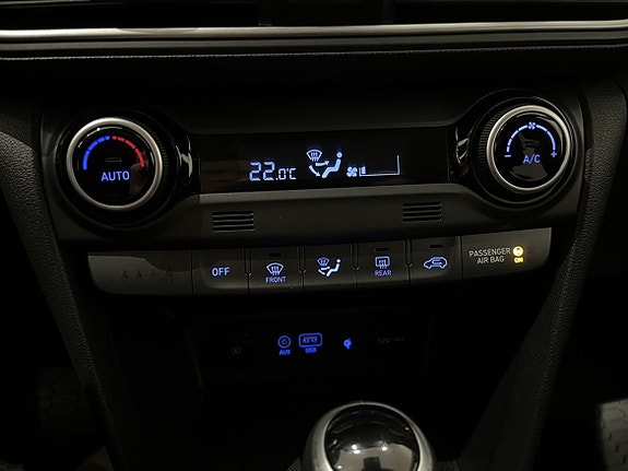 Hyundai Kona 14 of 26