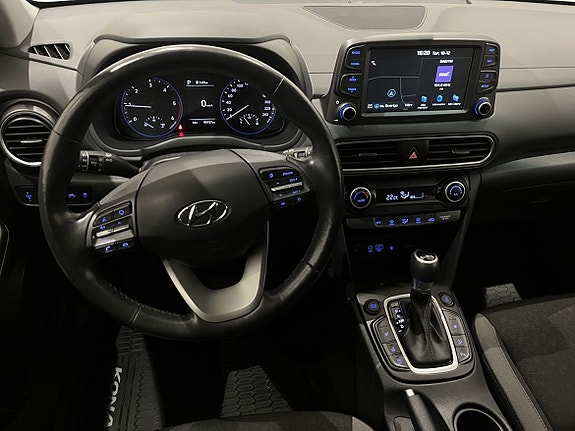 Hyundai Kona 12 of 26