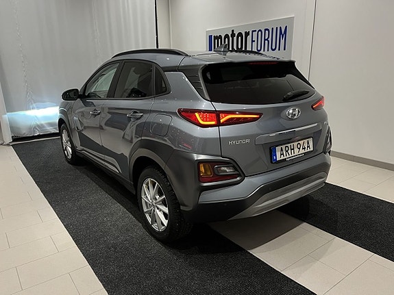 Hyundai Kona 3 of 5