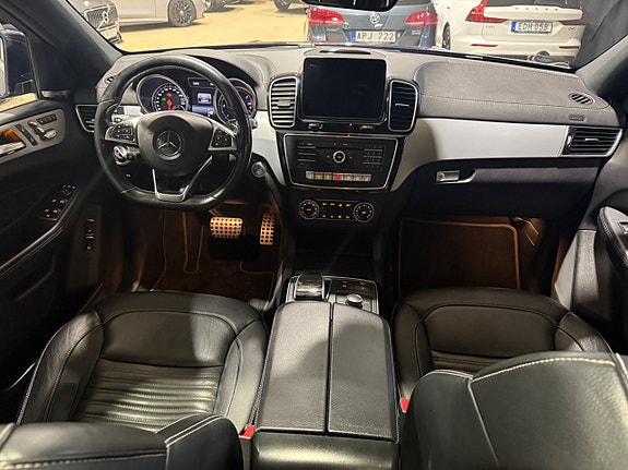 Mercedes-Benz GLE350 d 17 of 25