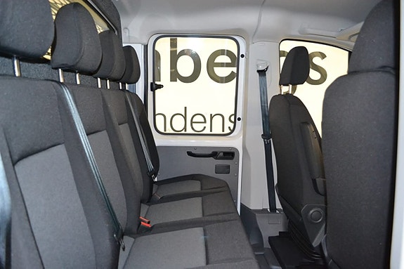 Volkswagen Crafter 10 of 13